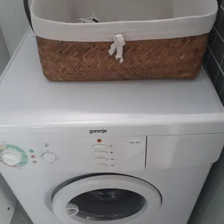 アパート ストゥディオ オグレスタ